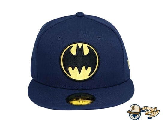 Bat Sign Batman 80th Navy 59Fifty Fitted Cap by DC x New Era