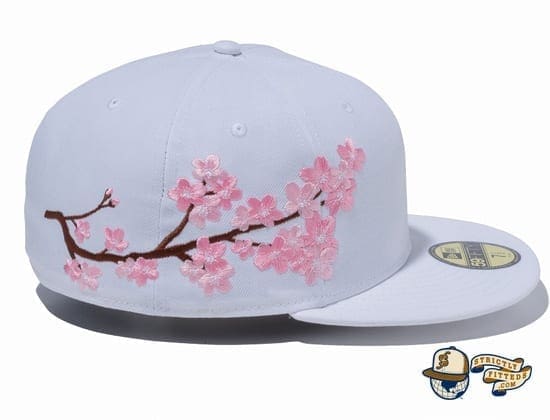 Sakura Light Side 59Fifty Fitted Cap by New Era side white