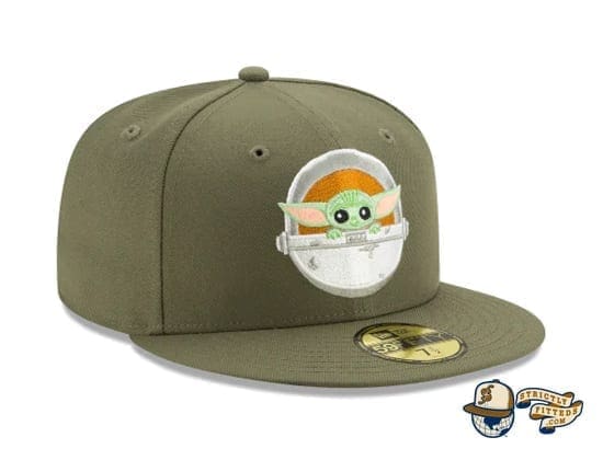 The Mandalorian Collection 59Fifty Fitted Cap by Star Wars x New Era baby yoda side