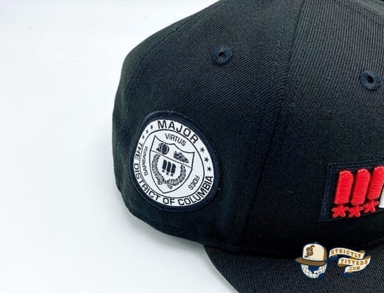 Major Classics Bar Logo Black 59Fifty Fitted Cap by Major x New Era patch