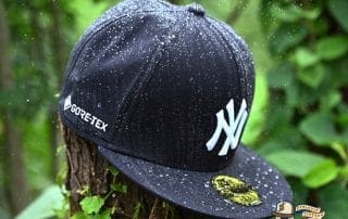 GORE-TEX Paclite New York Yankees 59Fifty Fitted Cap by GORE-TEX x MLB x New Era