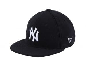 New York Yankees Polartec Black 59Fifty Fitted Hat by MLB x New Era Left