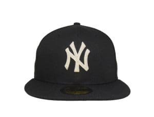 New York Yankees Black Chrome Chainstitch 59Fifty Fitted Hat by MLB x New Era New York Yankees Black Chrome Chainstitch 59Fifty Fitted Hat by MLB x New Era