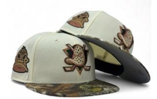 Anaheim Ducks Mascot Logo Chrome Realtree 59Fifty Fitted Hat by NHL x New Era