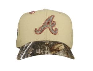 Atlanta Braves Vegas Gold Realtree 59Fifty Fitted Hat by MLB x New Era Front Atlanta Braves Vegas Gold Realtree 59Fifty Fitted Hat by MLB x New Era Front